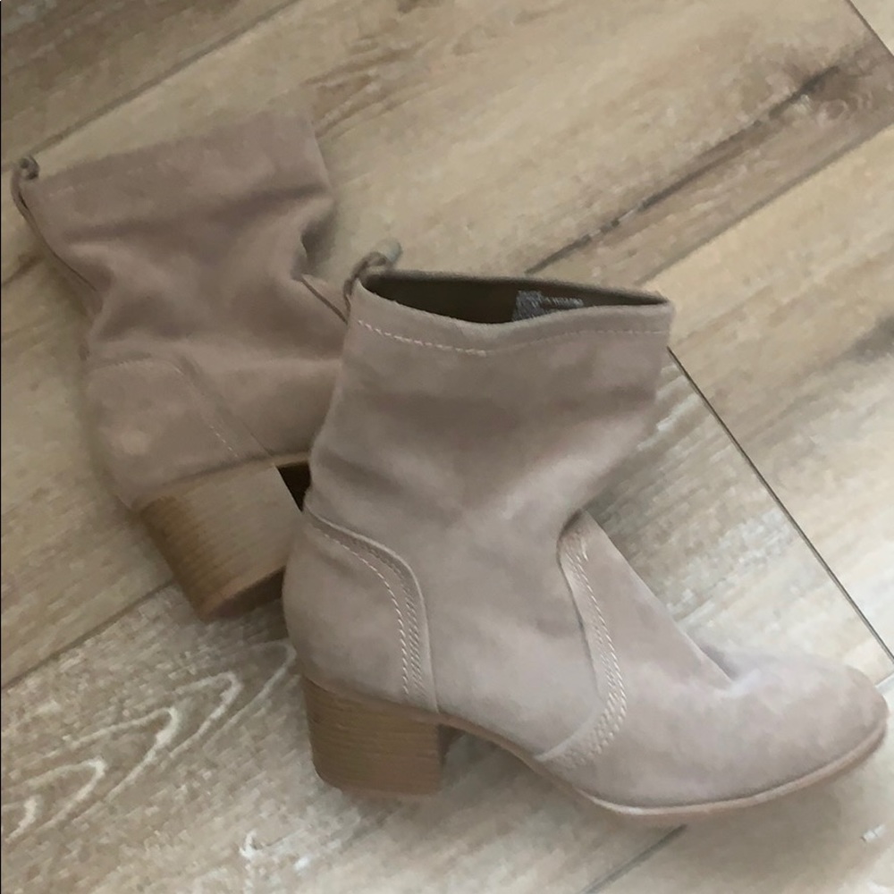 Slouchy suede ankle booties